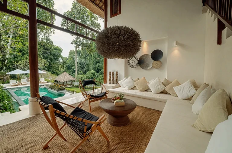 Creator House villa lounge